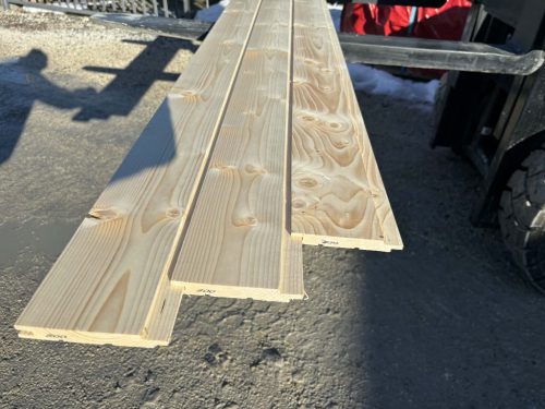 AKCIÓ! Lambéria Norvég Luc és Borovi 15x120 A-B